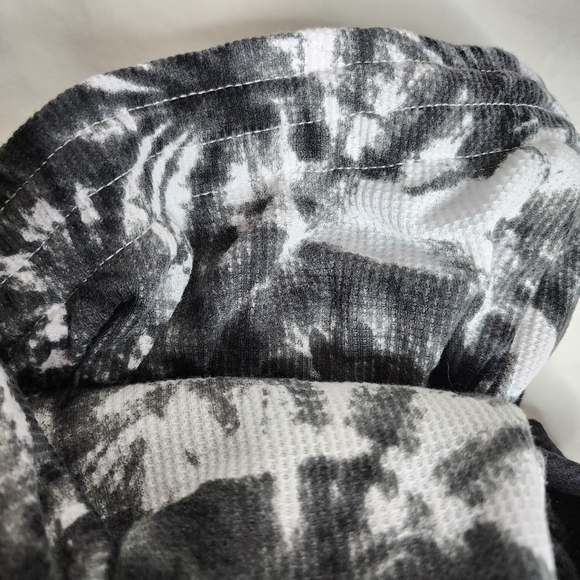Jenni Intimates Sleepwear Top & Pants 2pc Set Black Tie Dye Size 3X 22/24 NWT - Picture 10 of 15